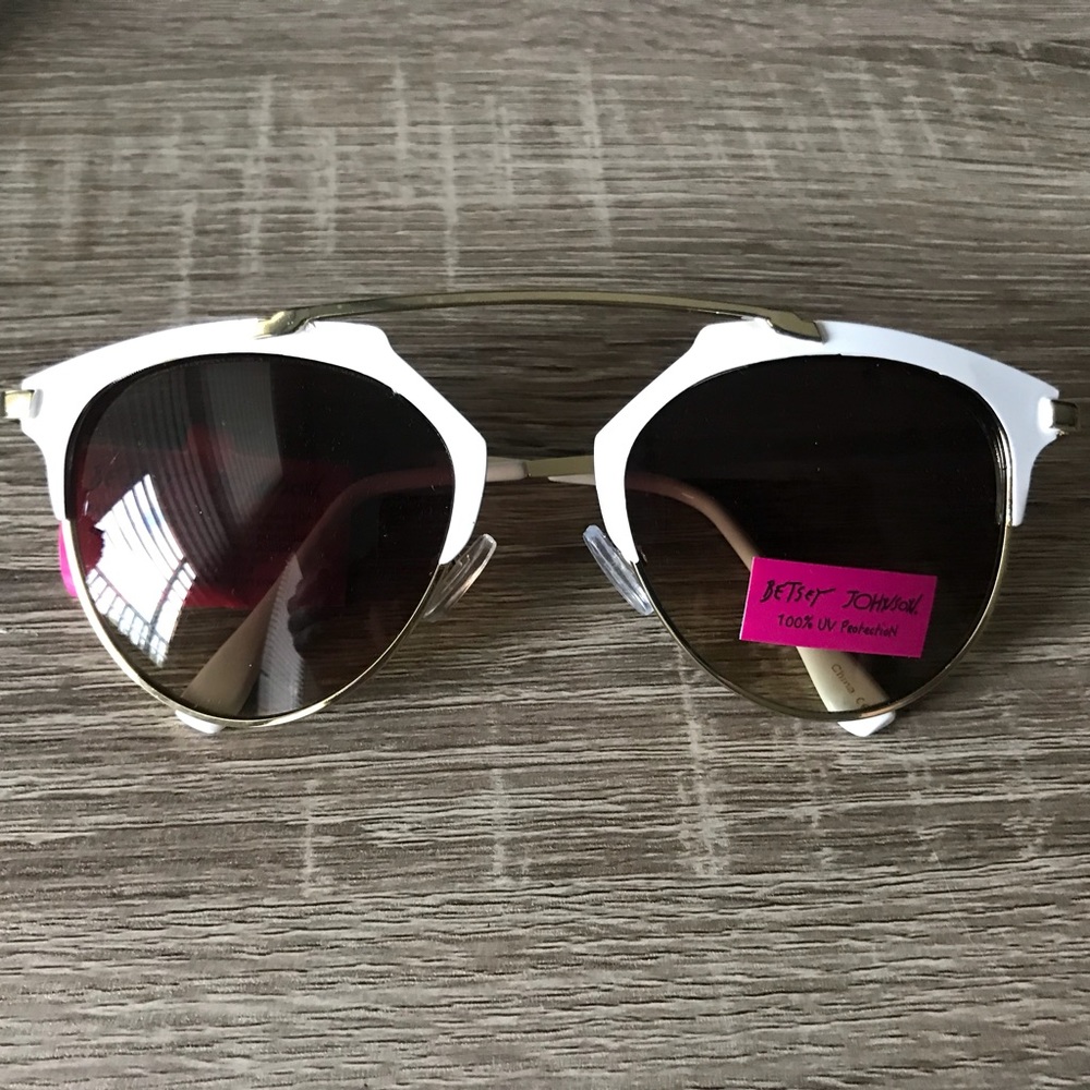 Brand New with Tags Betsy Johnson Sunglasses
